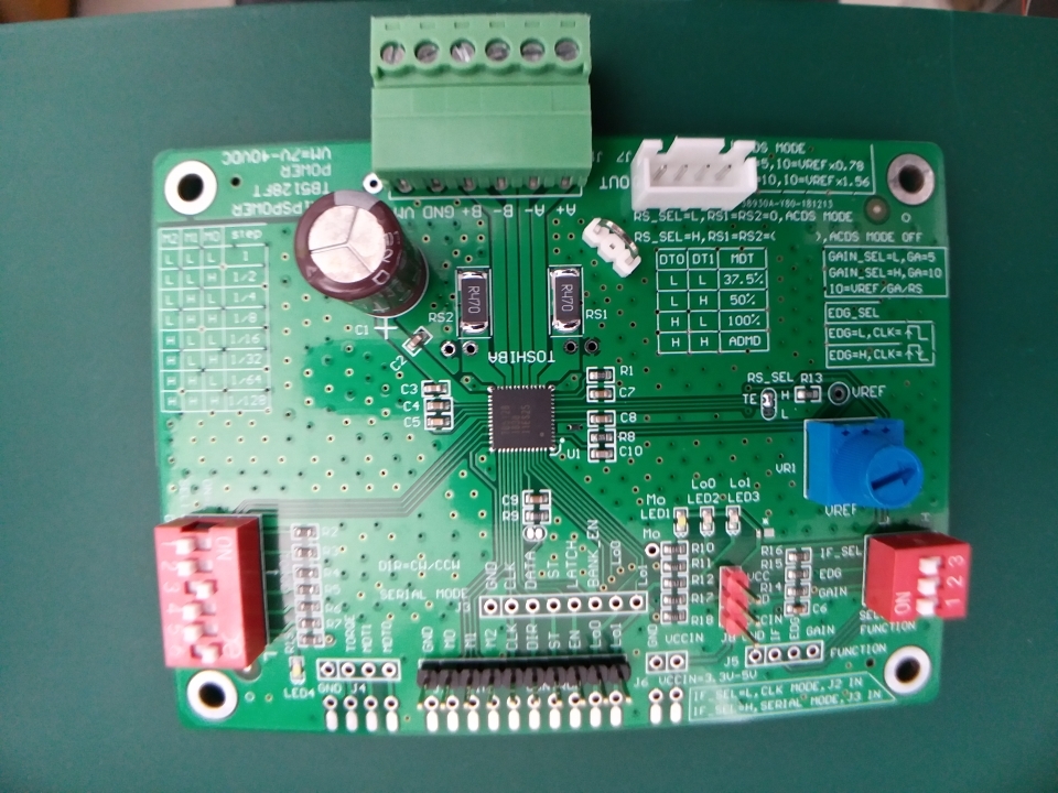 開發(fā)板.jpg 開發(fā)板.jpg